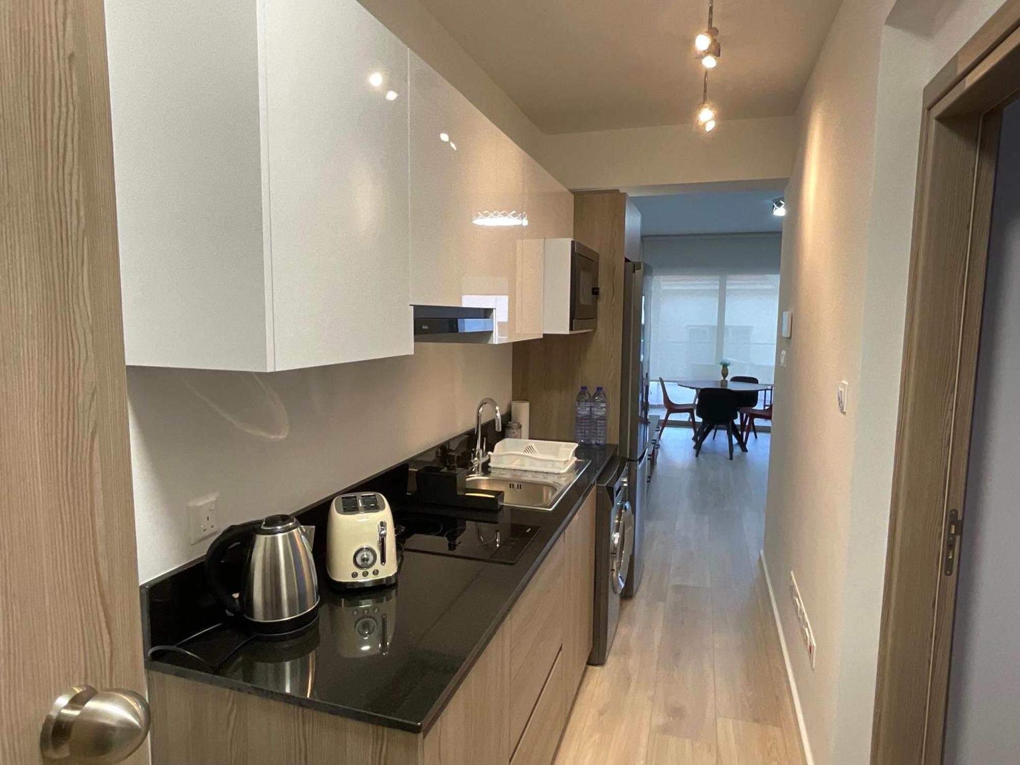 Le Voyageur Apartamento Larnaca Exterior foto