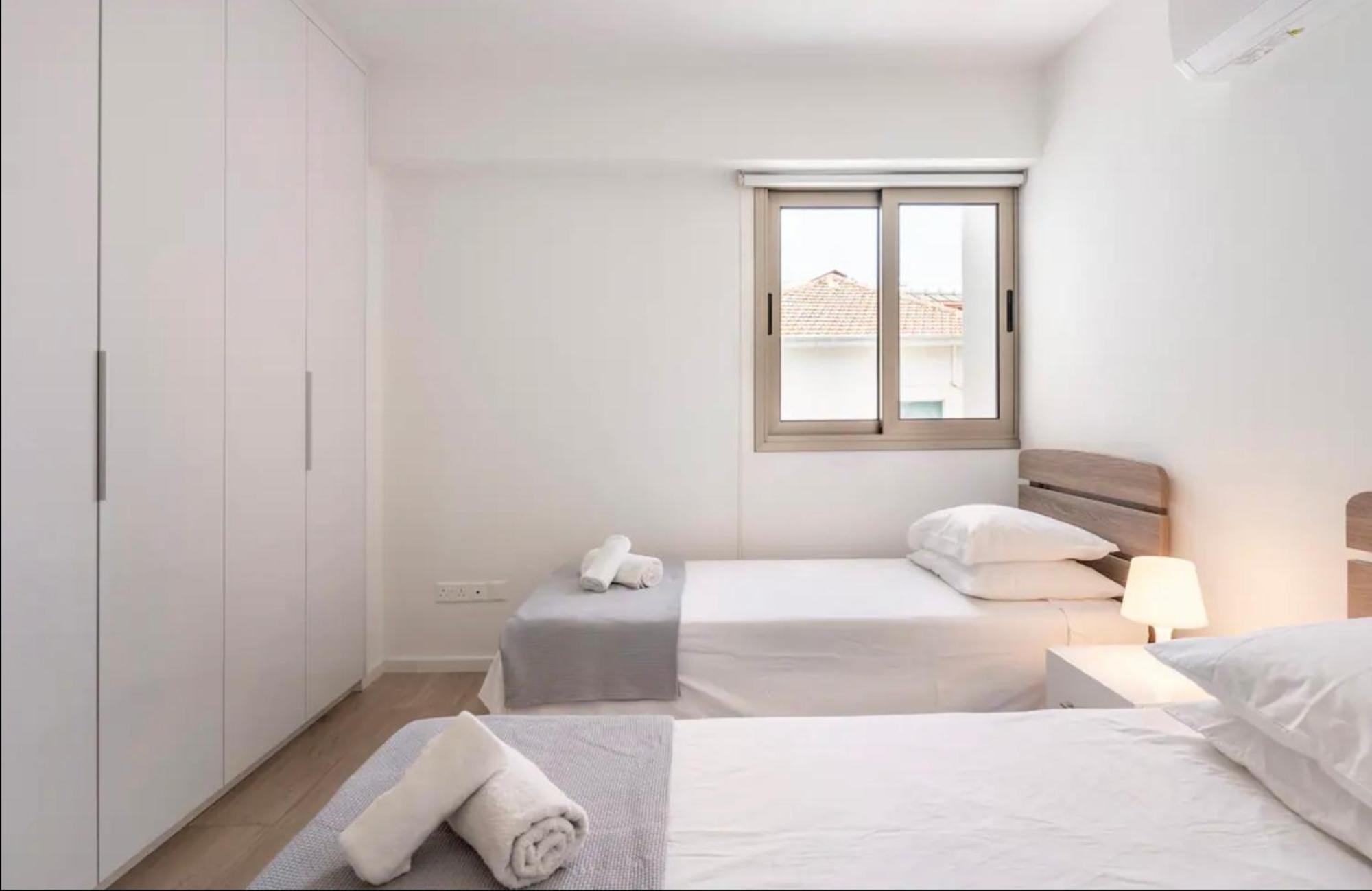 Le Voyageur Apartamento Larnaca Exterior foto