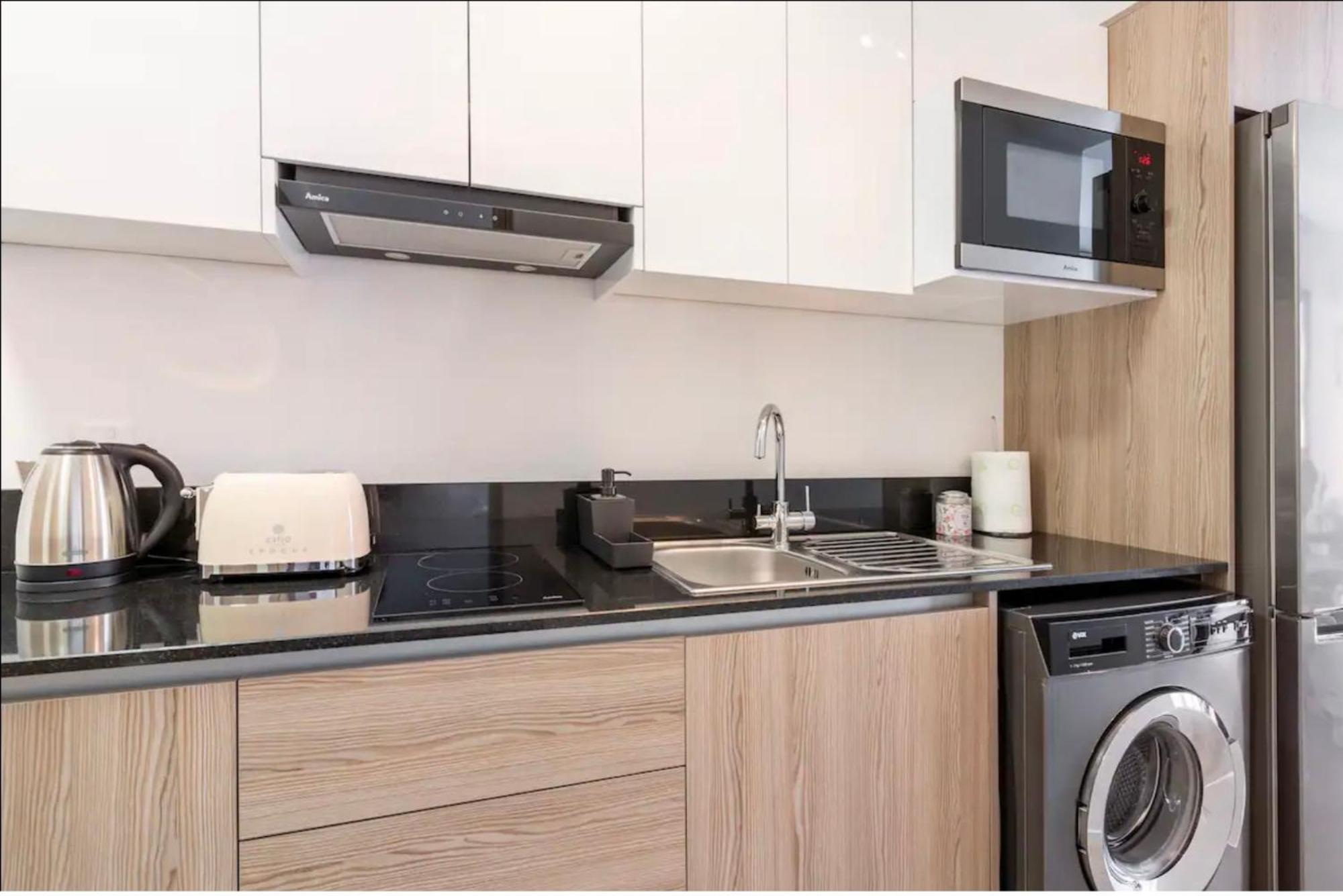 Le Voyageur Apartamento Larnaca Exterior foto